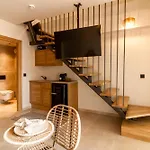 Adorno Private Only Adults & Kids 12 וילה Vrasná