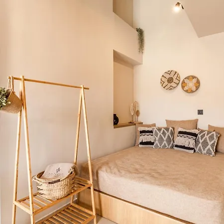 Adorno Private Only Adults & Kids 12