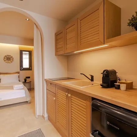 Villa Adorno Private Only Adults & Kids 12 *